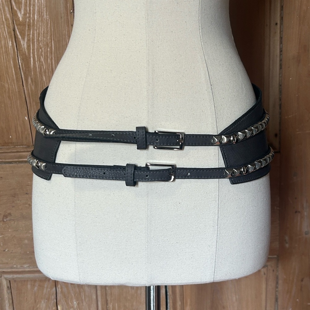 NWOT Charcoal Grey Italian Leather Studded Wide Belt M - Picture 9 of 10